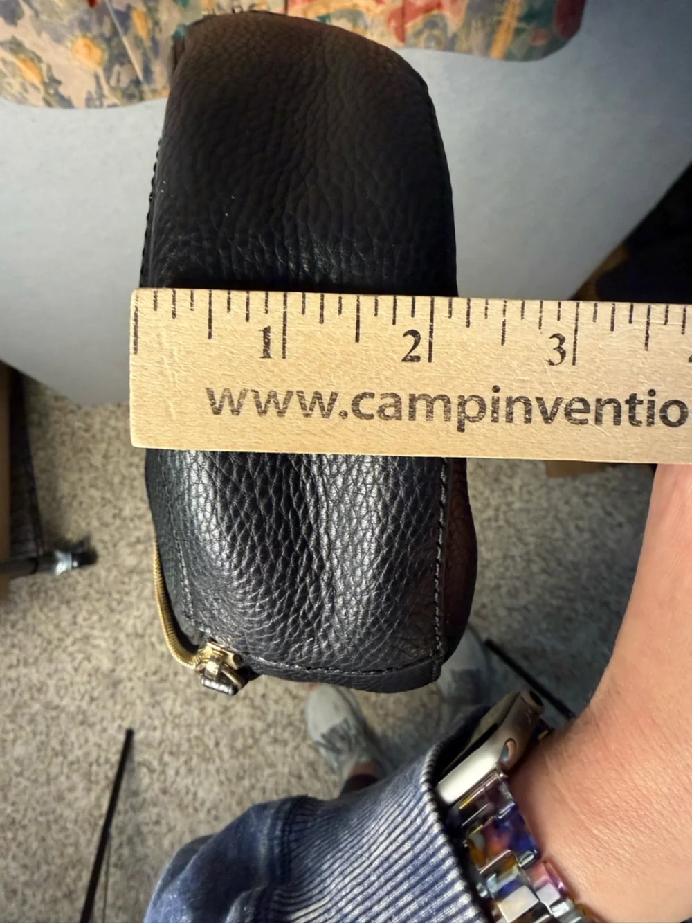 Vince Camuto Black Pebbled‎ Leather Round Crossbody Bag Gold Hardware Top Handle